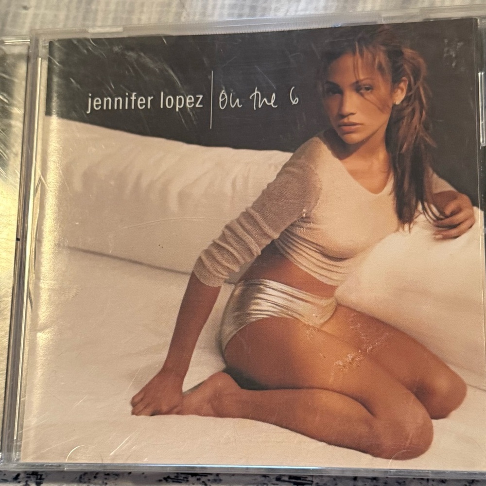 Jennifer Lopez On the 6 CD - Silver and White Cover